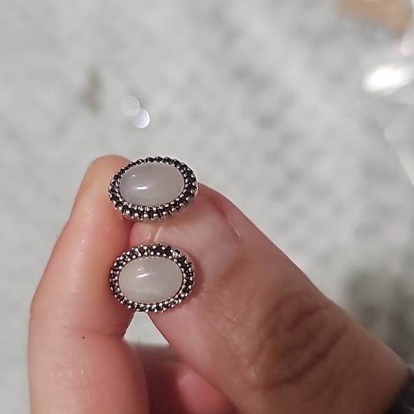 Western Style Mixed Lot Stud Earrings - Picture 4 of 7